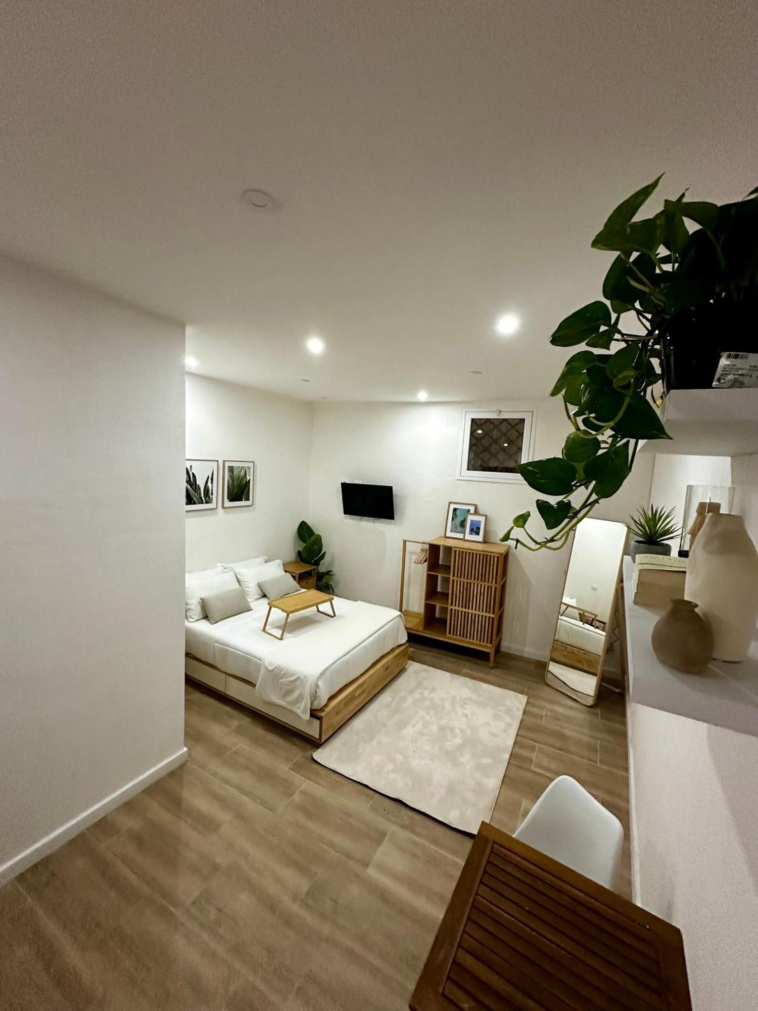 Aloha Apartment Palermo Bagian luar foto