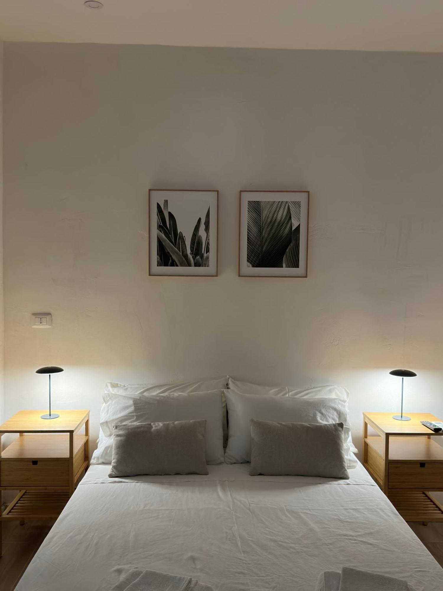 Aloha Apartment Palermo Bagian luar foto